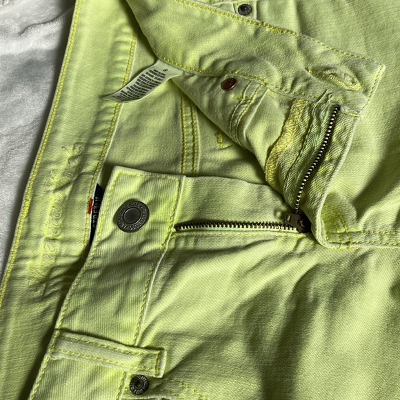 American Eagle Shorts - Picture 4 of 4